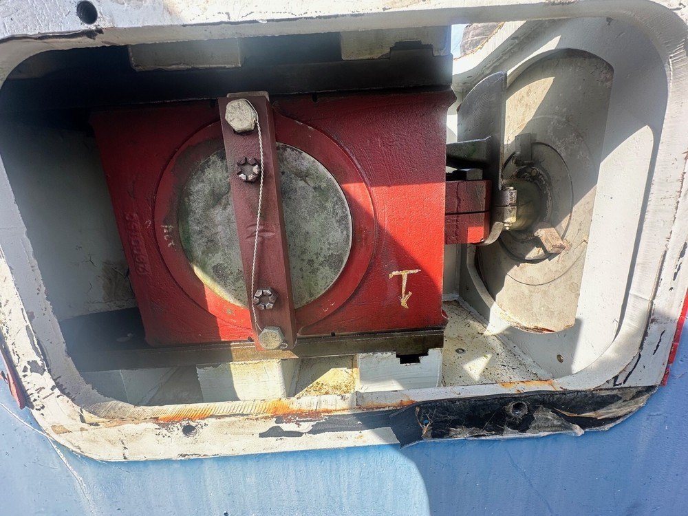 TRIPLEX 1300HP NATIONAL MUD PUMP