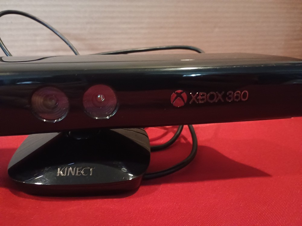 Microsoft Kinect Sensor Bar for Xbox 360 1473 Tested