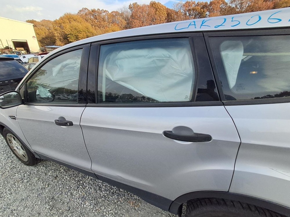 Fuse Box Engine Fits 17 ESCAPE 4872395
