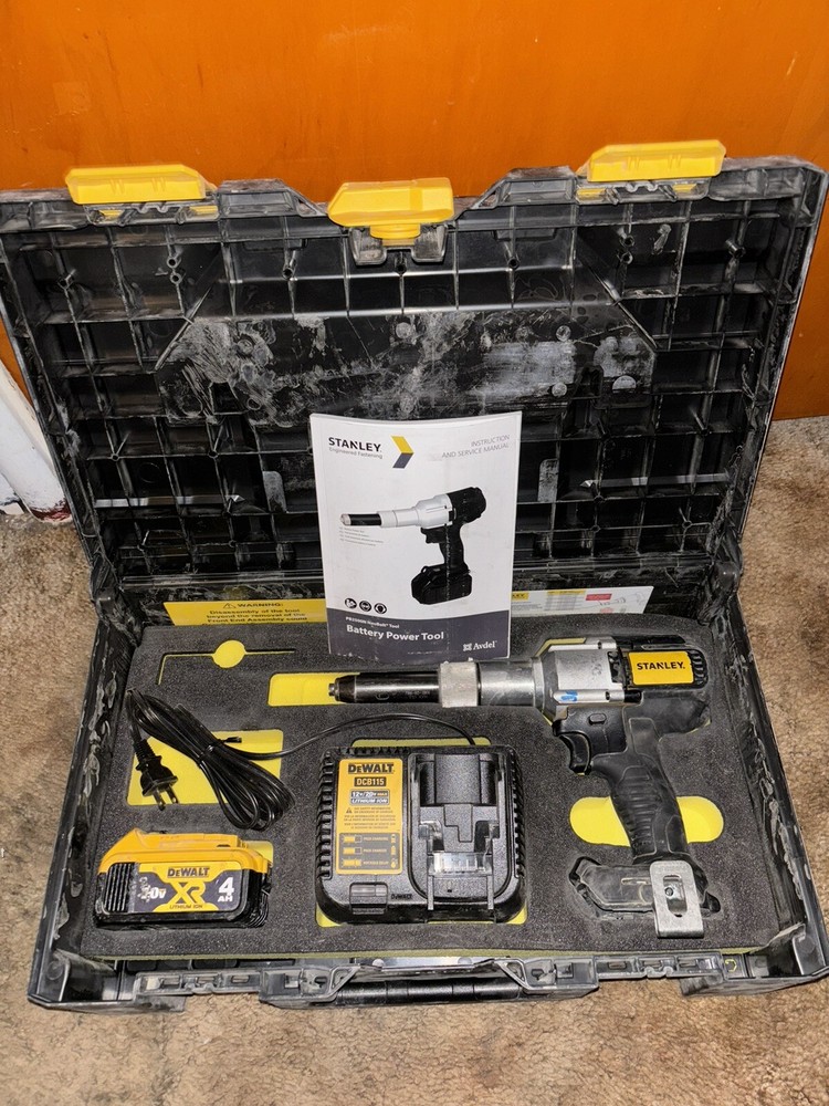Stanley PB2500N NeoBolt Cordless Lockbolt Tool