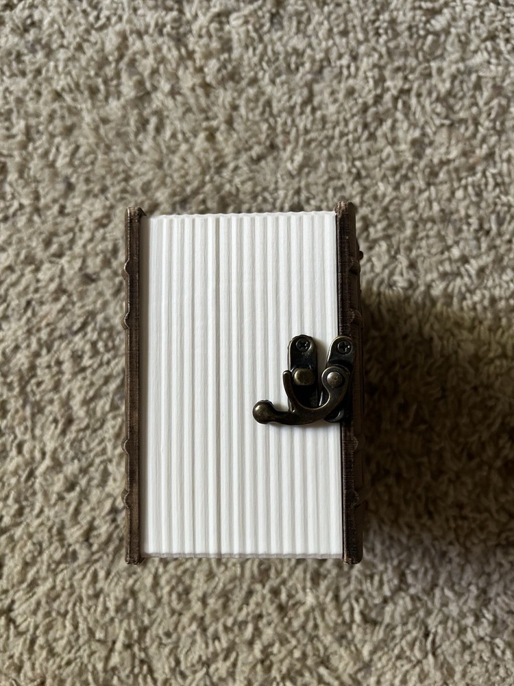 Magic: The Gathering Custom Built Deck Box with Latch