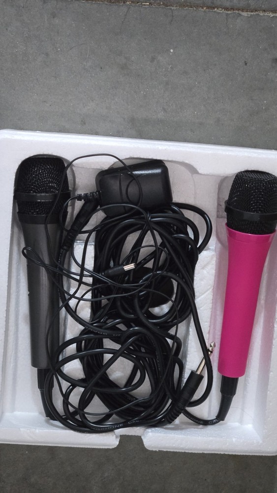 Singing Machine SML385UW Karaoke System – CDG, Bluetooth, Microphone – with CD