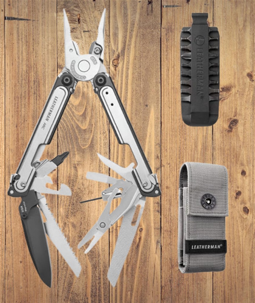 Leatherman Arc Black And Silver - 833076 - Multi-Tool With 20 Functions