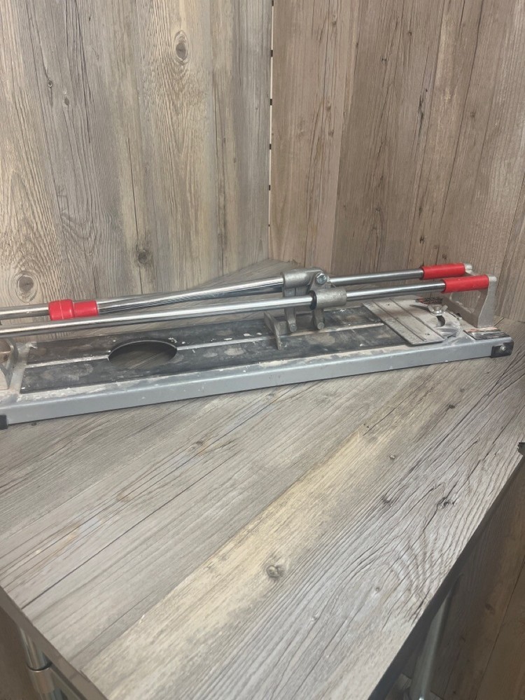 FINCH & MCCLAY 68979 TILE CUTTER (PSN032489)