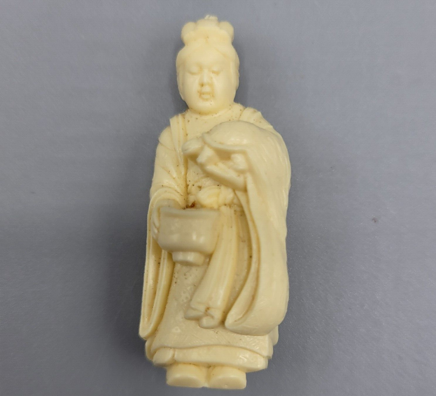 Vintage Resin Japanese Netsuke Oriental Asian Women Figurine with Turtle 2"