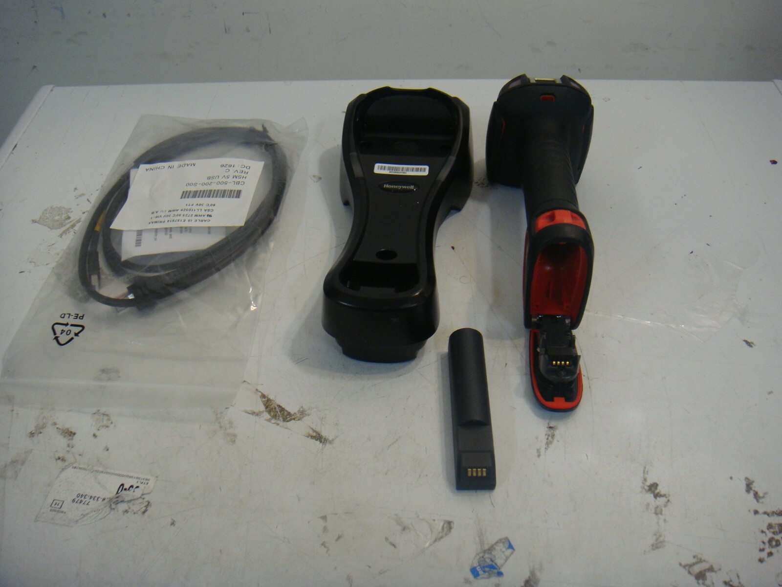 Honeywell 1991i Granit SR Bluetooth Wireless Barcode Scanner W/ Cradle , Battery