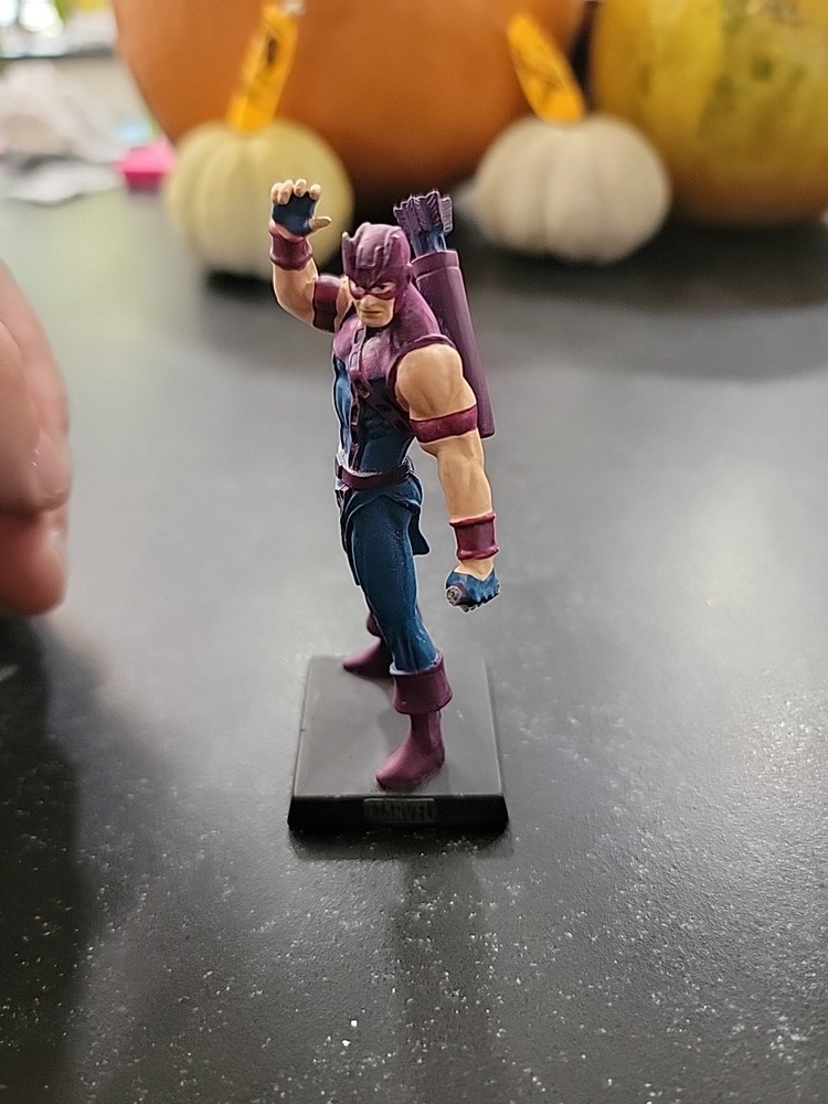 MarvelClassic Fig Collection Eaglemoss Hawk Eye Damaged