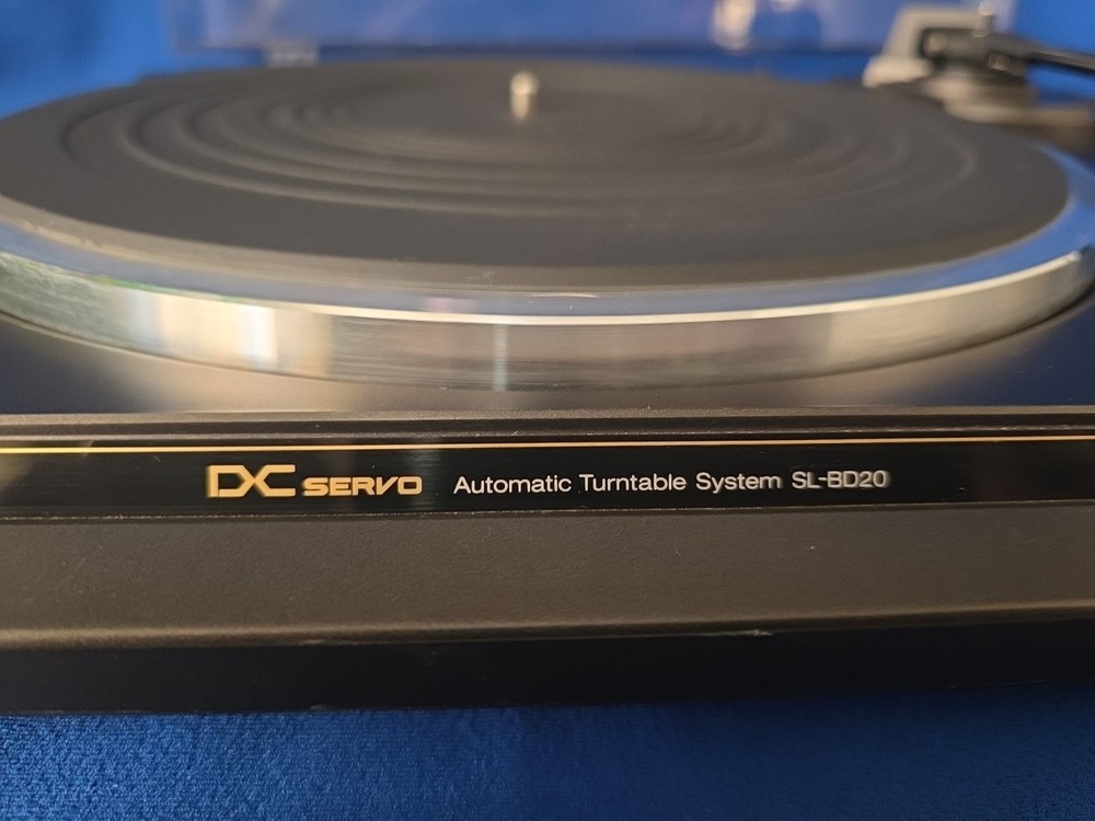 Vintage Technics SL-BD20 -1 DC Servo Automatic Turntable System - TESTED