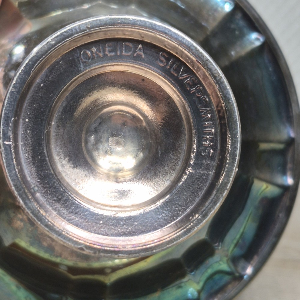 Vintage Oneida Silversmiths Candy Dish