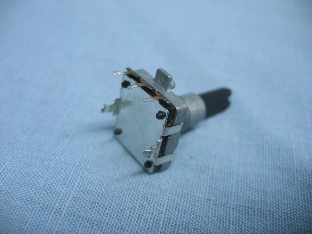 Denon AVR VOLUME Control with Plastic Stem -- TESTED!!