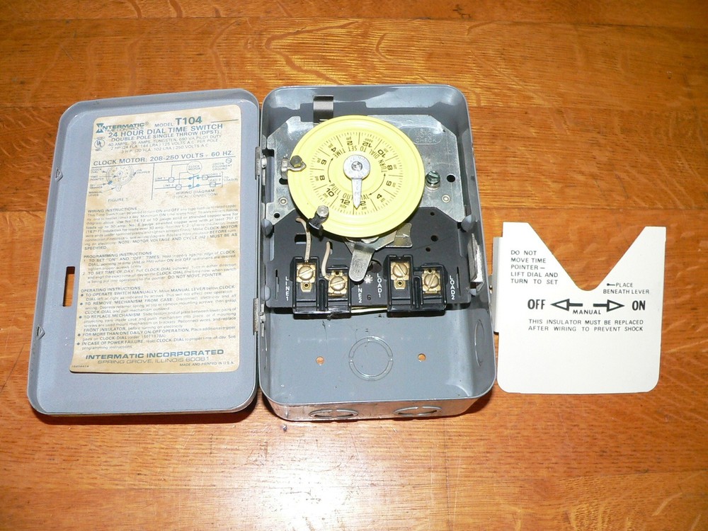 Intermatic Time Controls model T104 24 Hour Dial Time Switch (Untested)