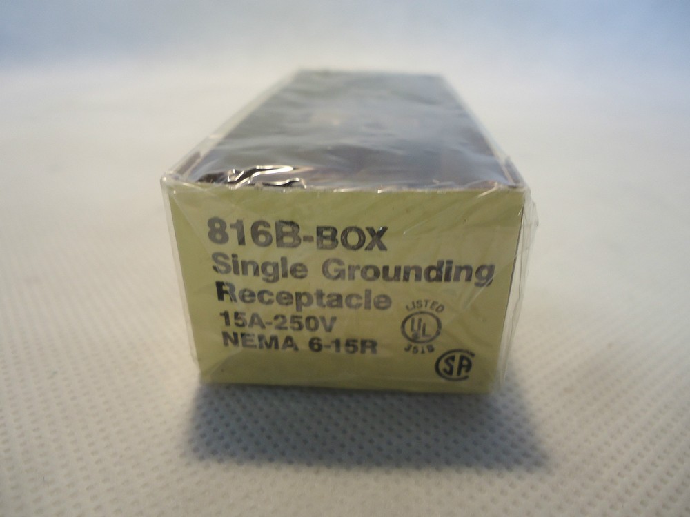 NEW IN BOX EAGLE 816-BOX RECEPTACLE