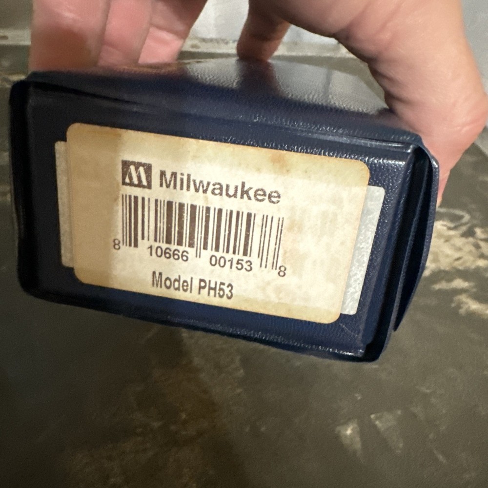 milwaukee ph53 Ph And Temperature Meter