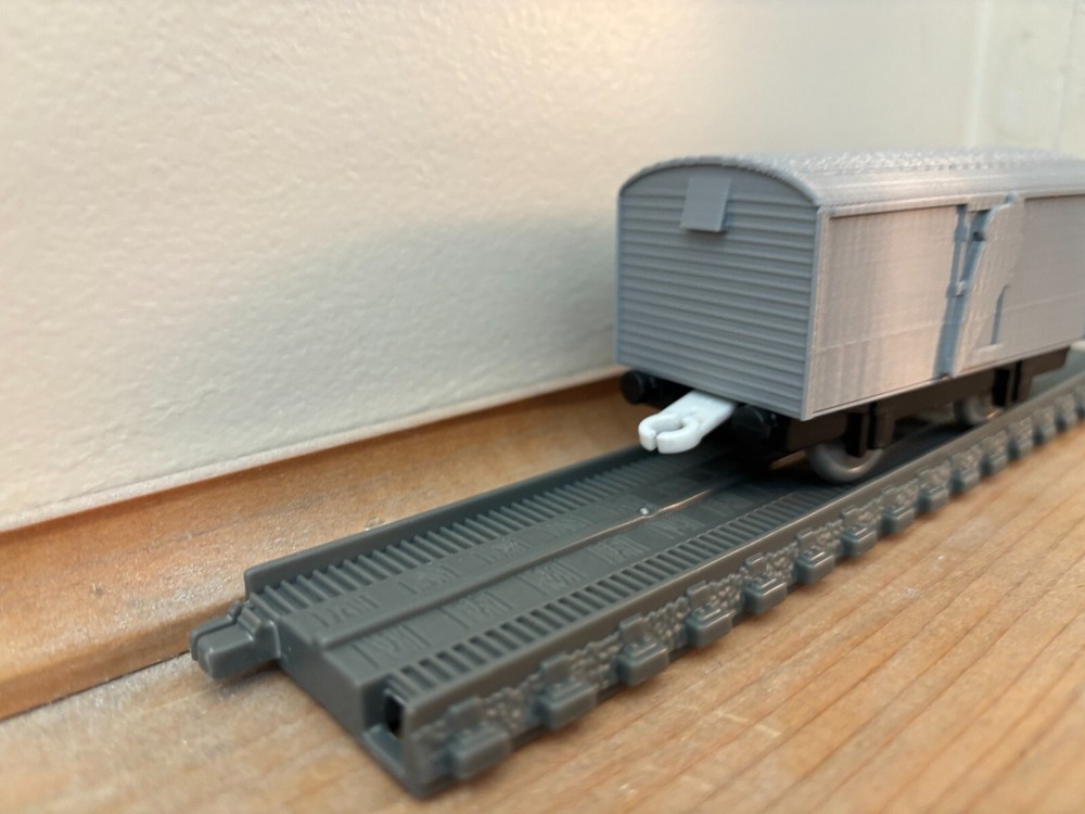 custom 3d printed trackmaster ice cream van