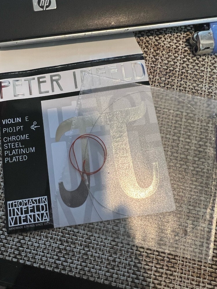 Peter infeld PI01PT violin strings 4/4 size Plantinum E