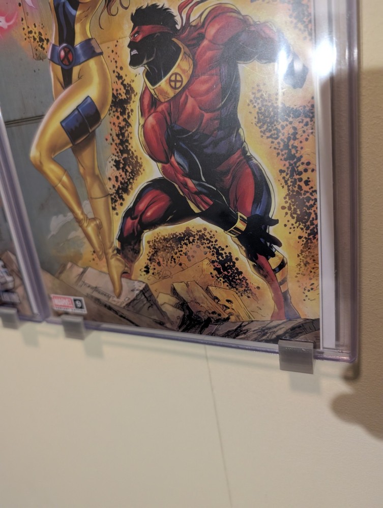 Comic Top Loader Wall Hangers