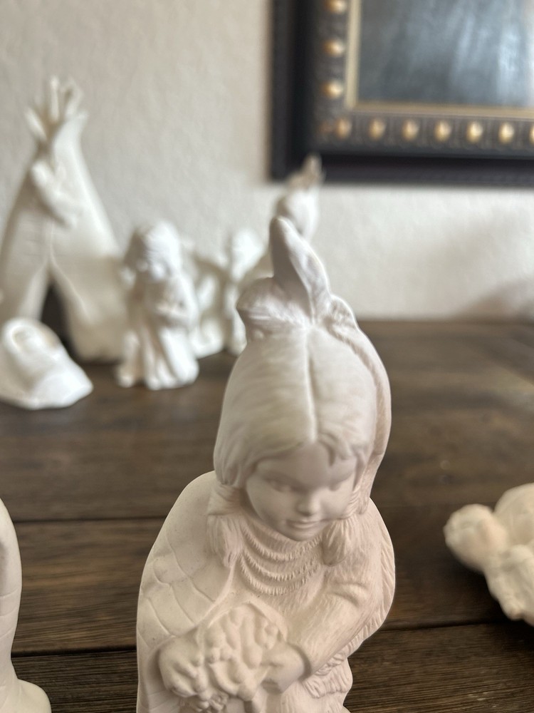 Ceramic Bisque Native American Nativity Set 17 Pc AS IS Feather Damage