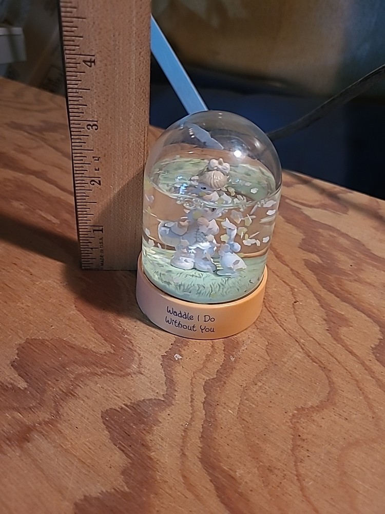 Precious Moments Water Globe