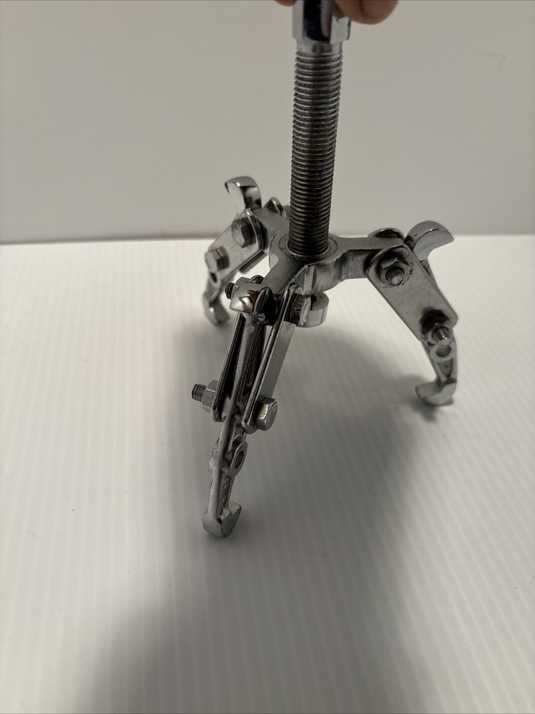 ARM PULLER 75 India Drop Forced V-62 (D)