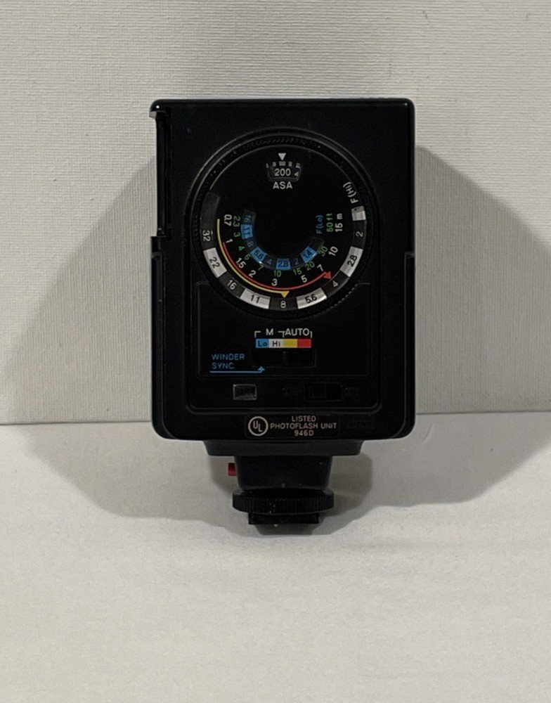 Minolta Auto 200X Flash missing battery cover