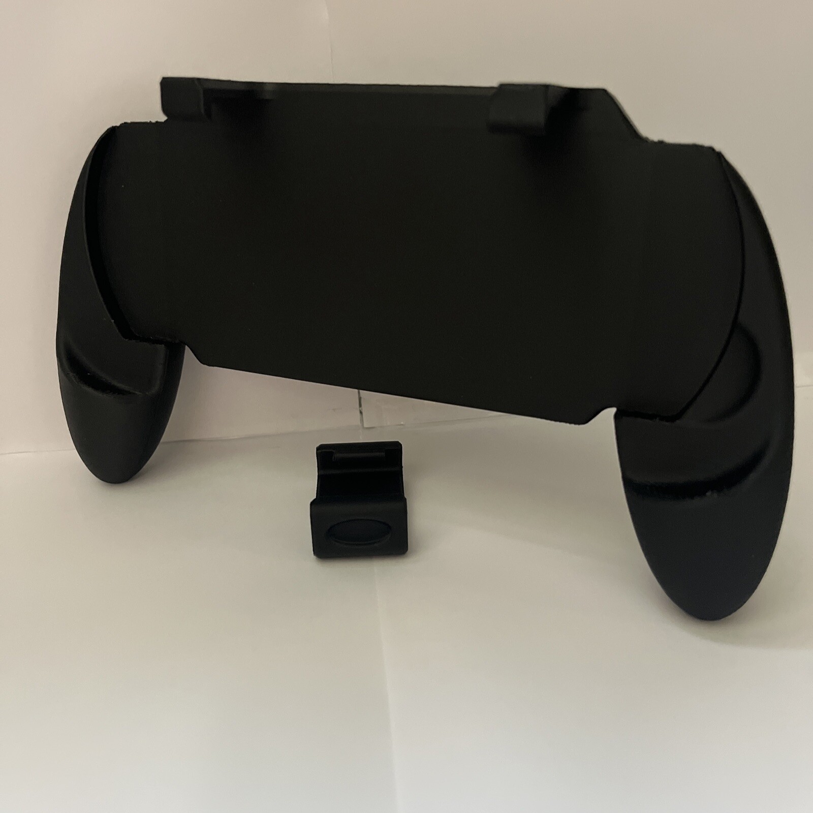 Sony PSP 2000 Premium Comfort Grip Ergonomic Handheld Controller PlayStation