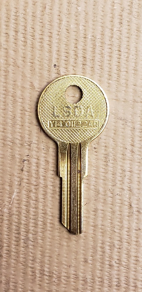 LSDA - Y14 - 01122AR - Key Blank