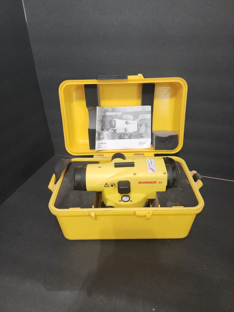 Leica Geosystem Runner 20 w Case