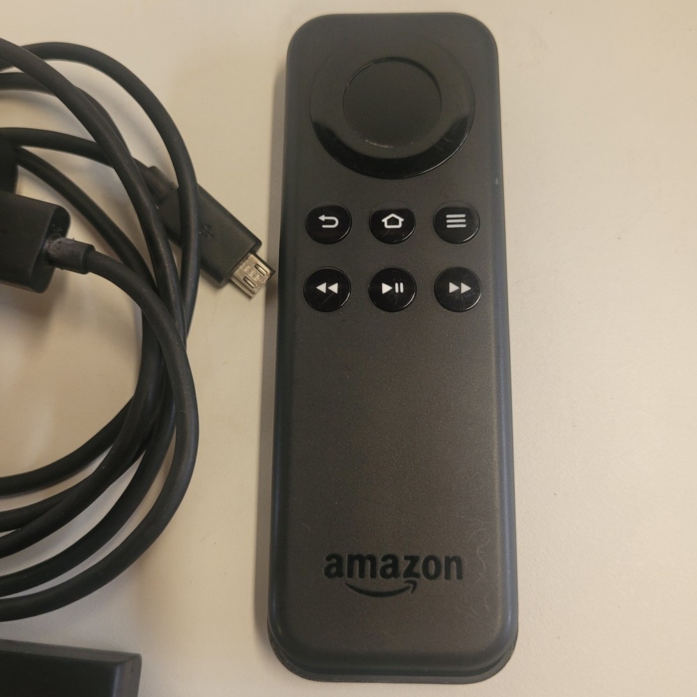 Amazon Fire Stick HD CE0700 complete with Wiring and Remote