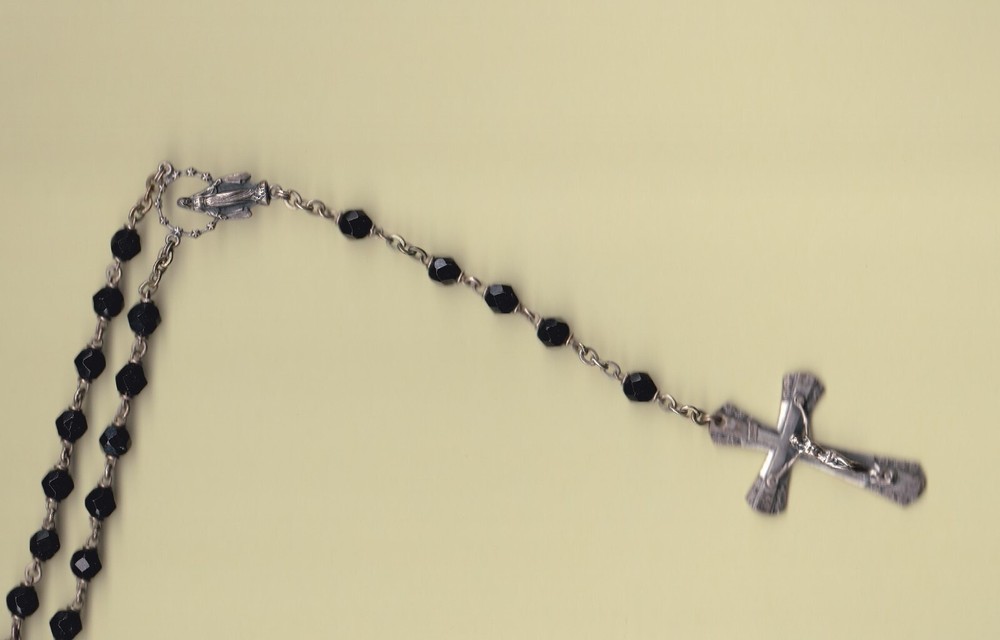 Vintage 19" Rosary Roma Italy Black Beads with Silver Like Links