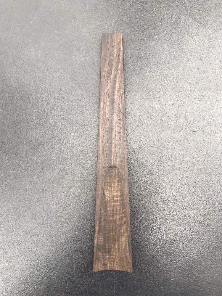 Natural ebony with natural texture, suitable for 4/4 violin