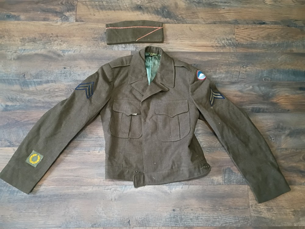 WW2 Wool Ike Jacket Garrison cap Far east Fuji Meritorious Patch Corporal 38L