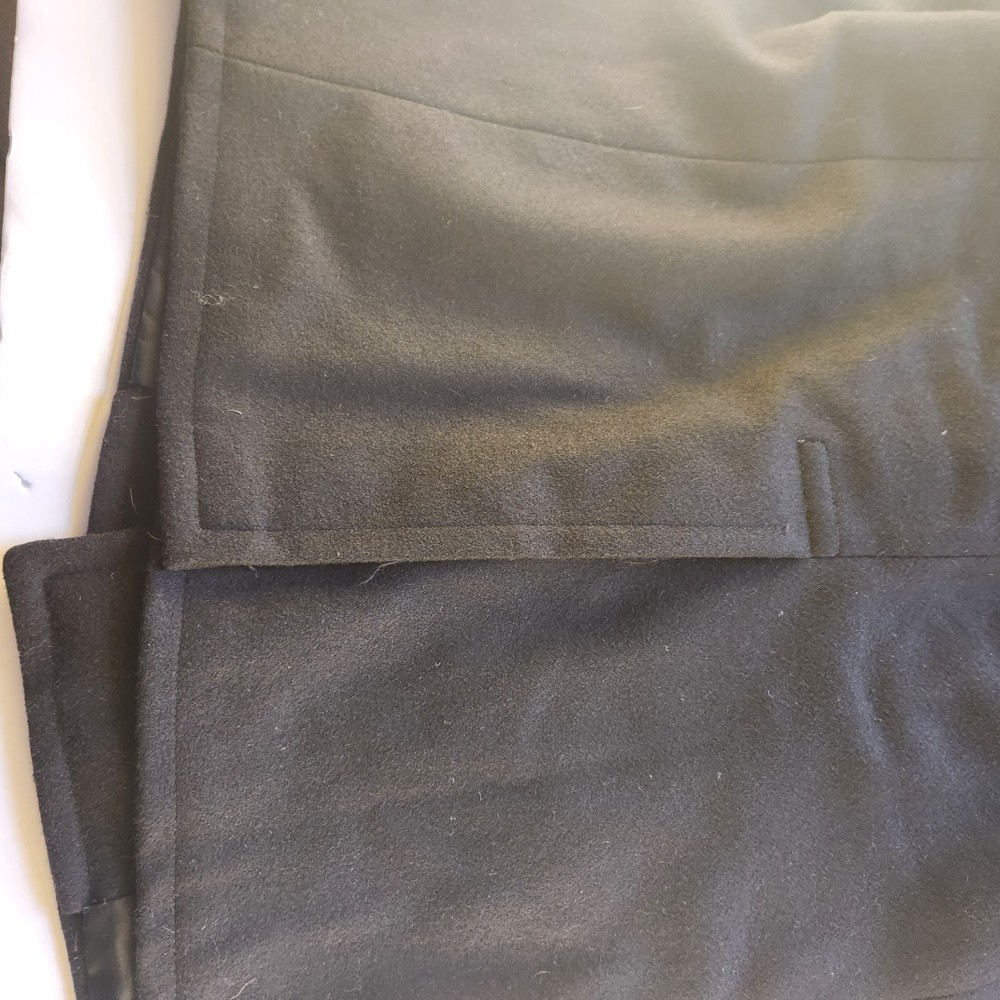 Authentic US Navy Enlisted Man's Pea Coat Issued 1981 Excellent Condition.