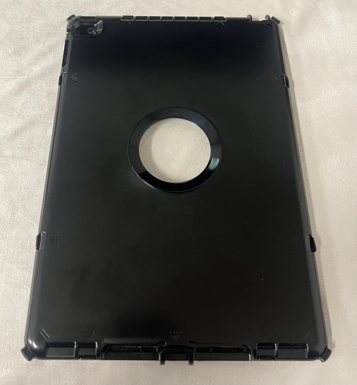 OtterBox Defender Series Case for Apple iPad Air 2 (A1566/A1567) USED