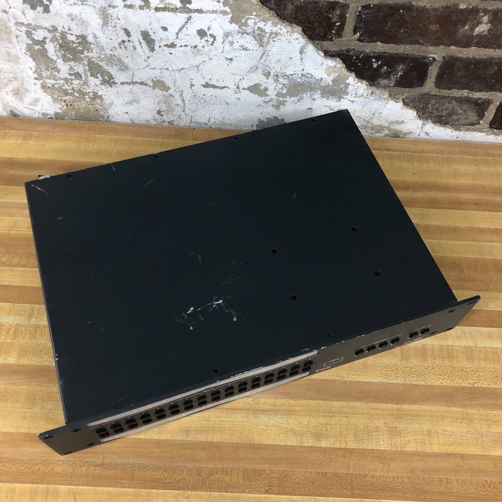 Extron MTPX Plus Series 168 | MTP Matrix Switcher | Rack Mountable (WORKS)