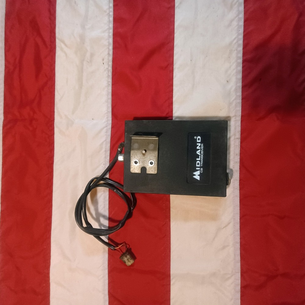 Harley Davidson CB Radio/ Intercom System Pulled From A 1992 Ultra Classic.