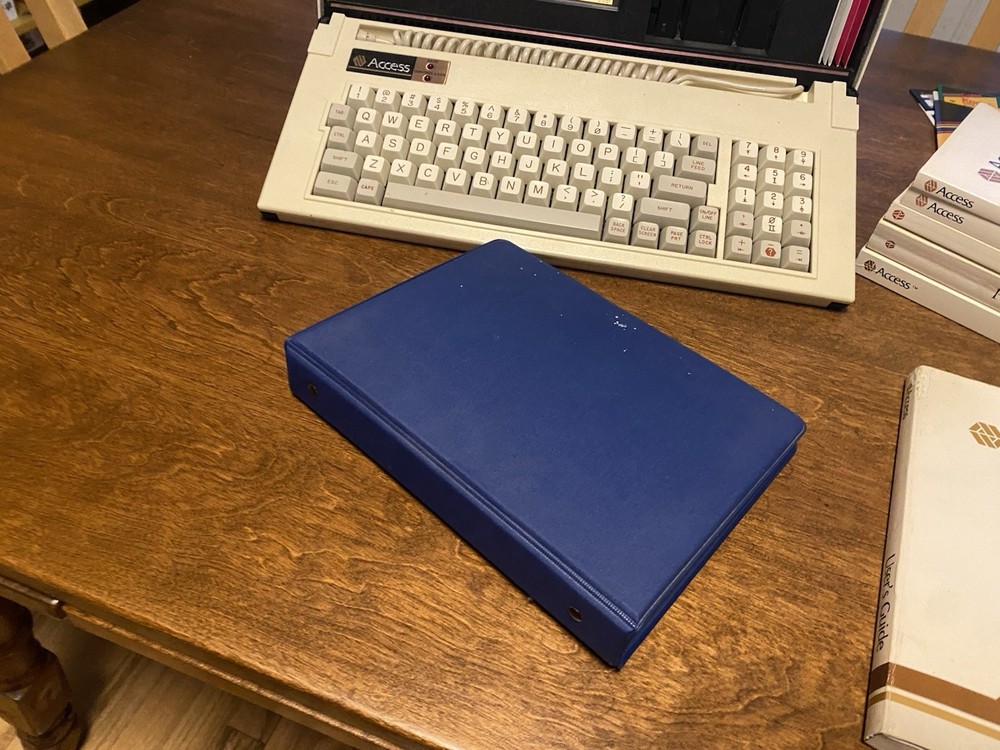 Rare Access Matrix CP/M Portable Vintage Computer from 1983 w System Software