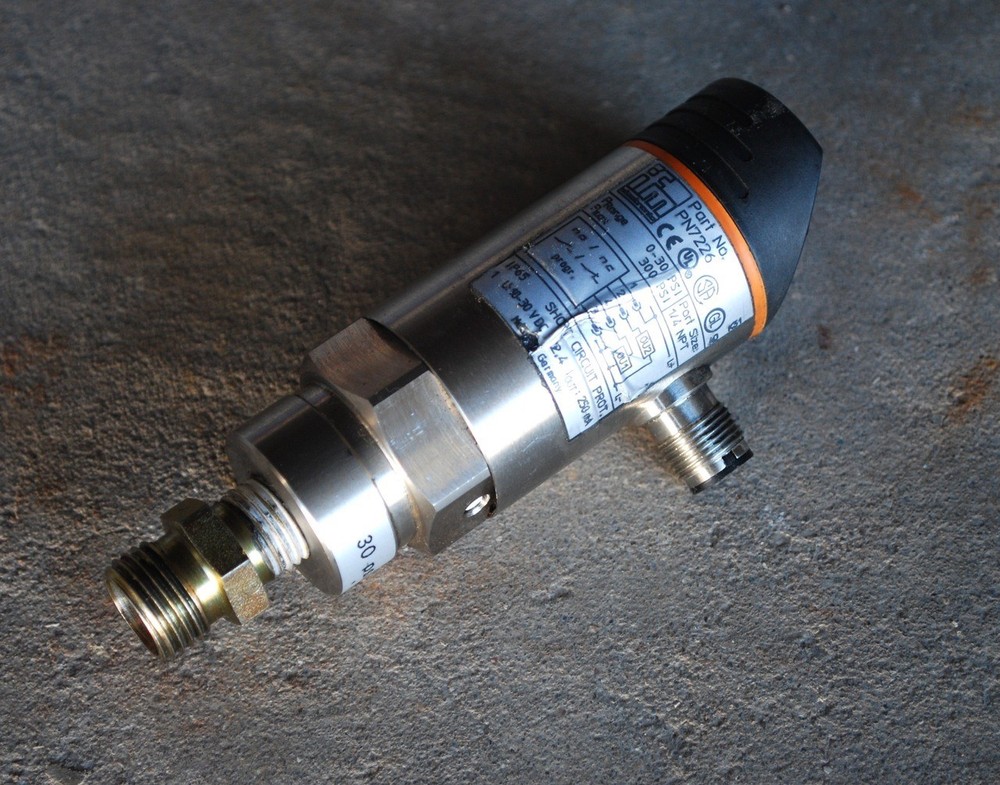 ifm efector pressure switch - PB7226 - USED