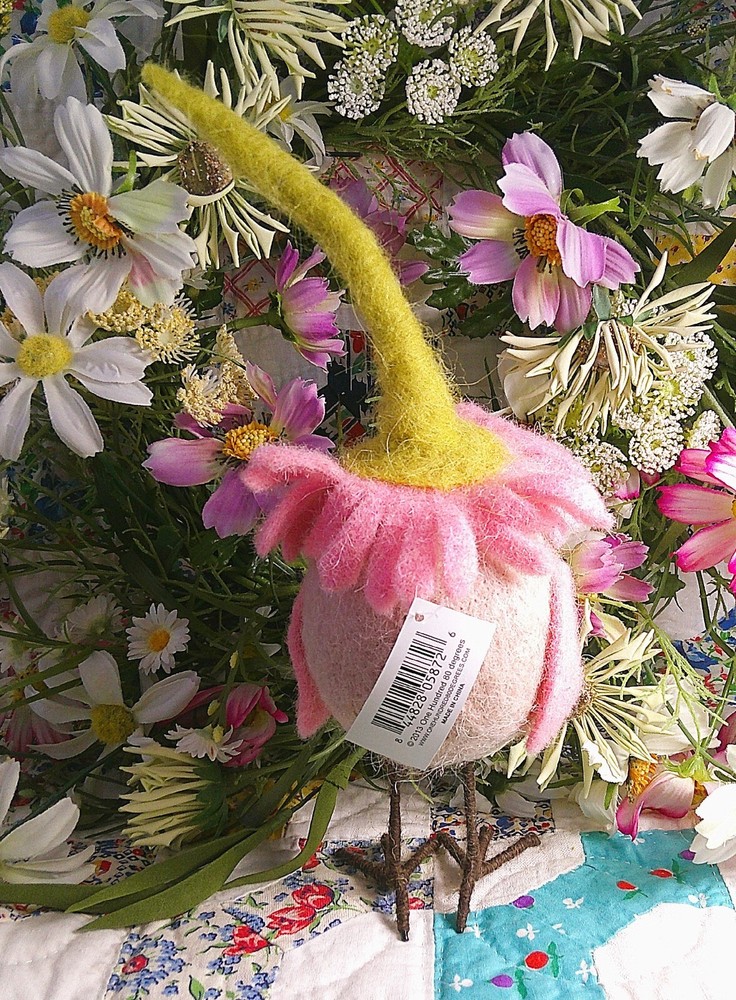 Cute Wool Felted Easter Egg Chick Large Soft Pink Daisy NWT