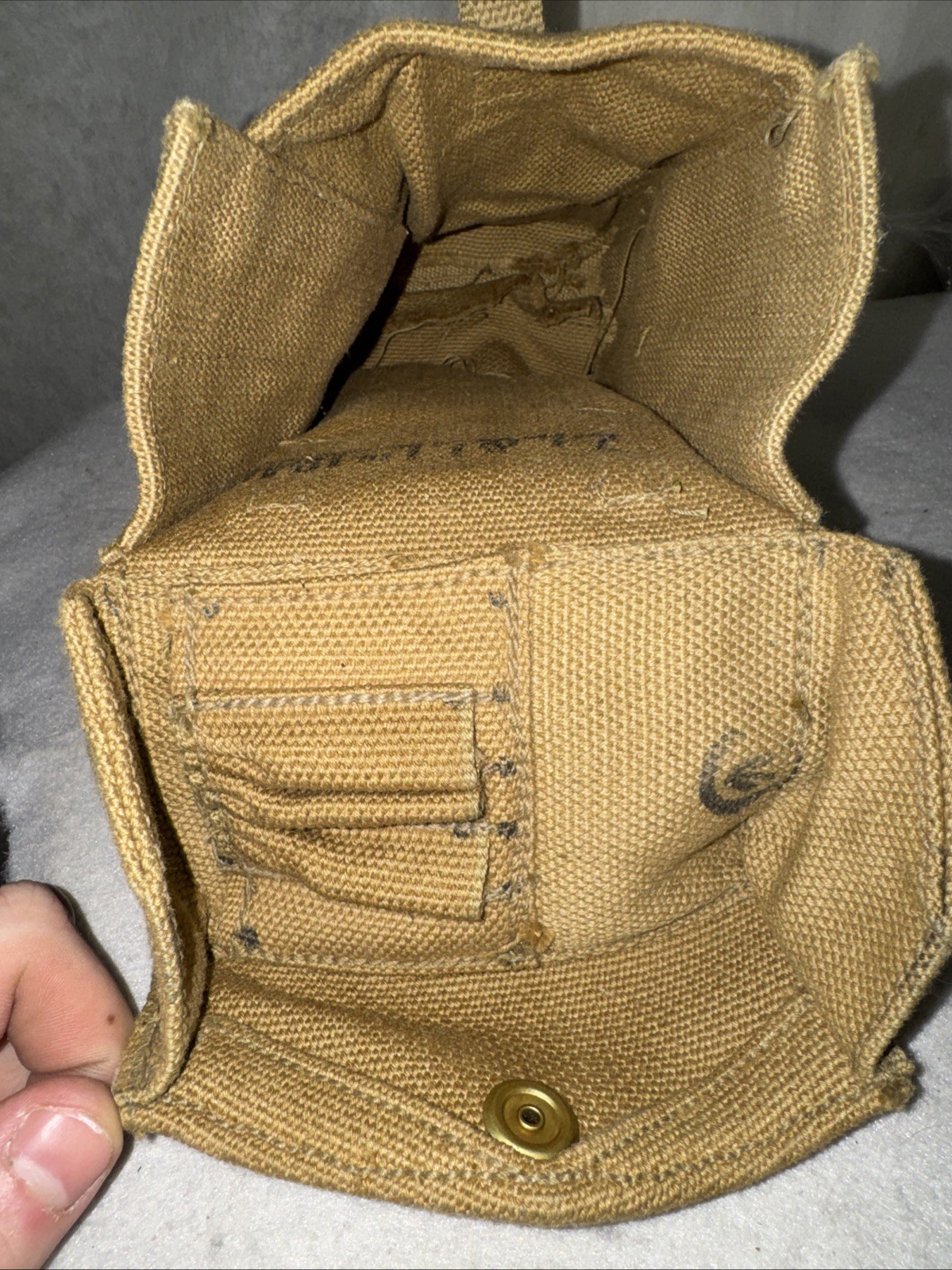 Original WW2 British Army 37 stamps Webbing MT Pouch ORIGINAL DATED 1940