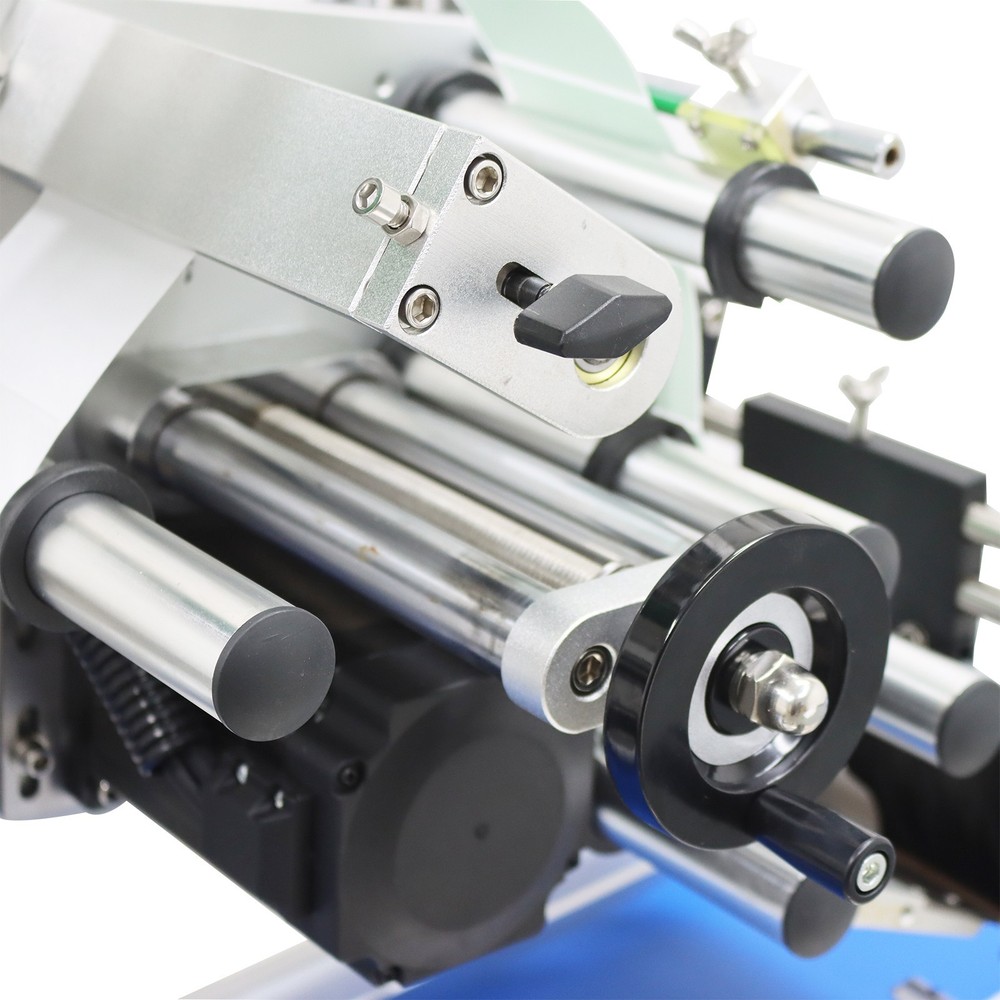 Automatic Flat Surface Labeling Machine for Clear Label & Full Labels 900W 110V