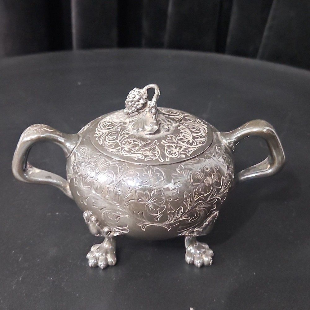 Vintage meriden silver plate co tea set