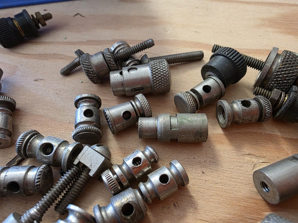 Vintage Speaker Push Connectors And Screw Down Lot Old