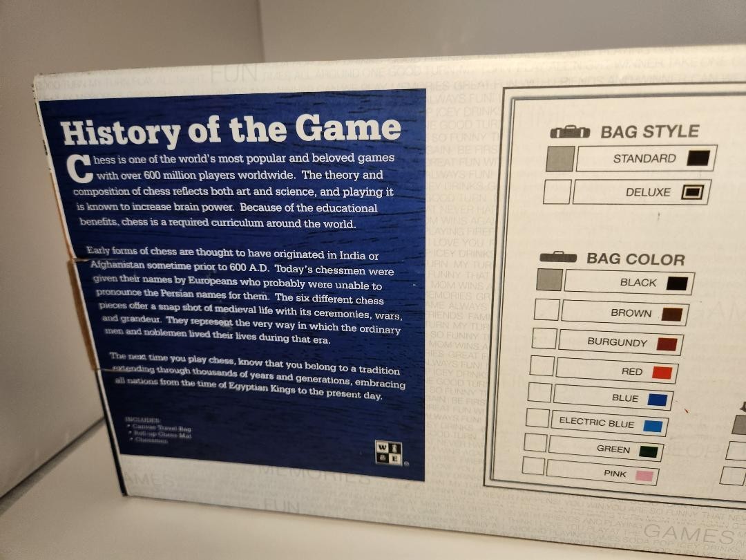 WE Games Tournament Chess Set-Heavy Weight Chessmen, Green Board, Bag for Pieces