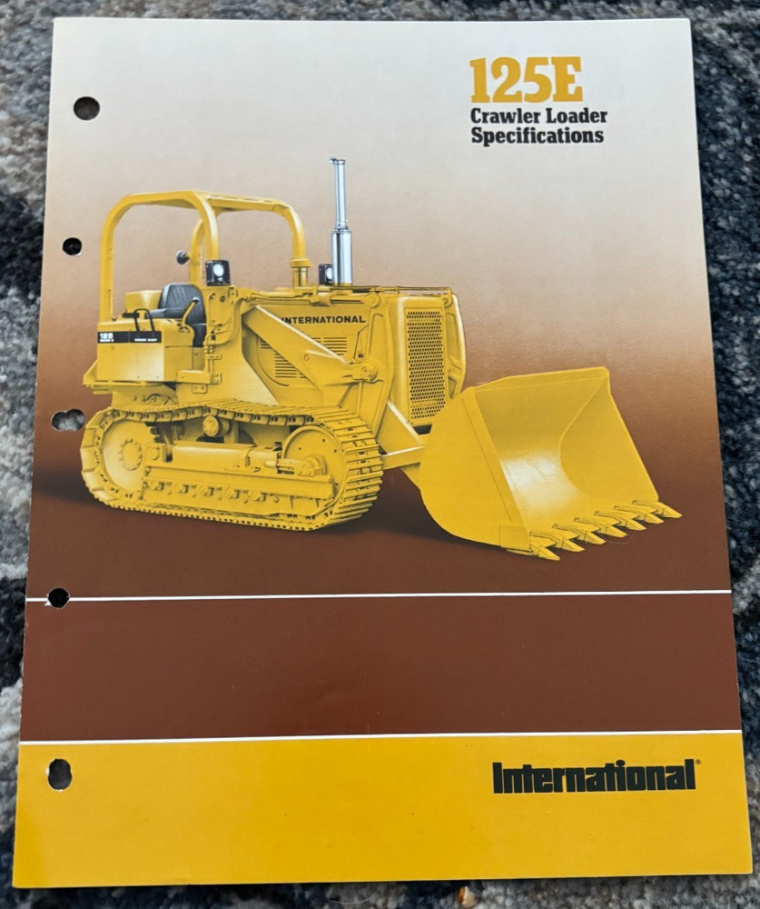 International Harvester 125E Crawler Loader Brochure AMIL25