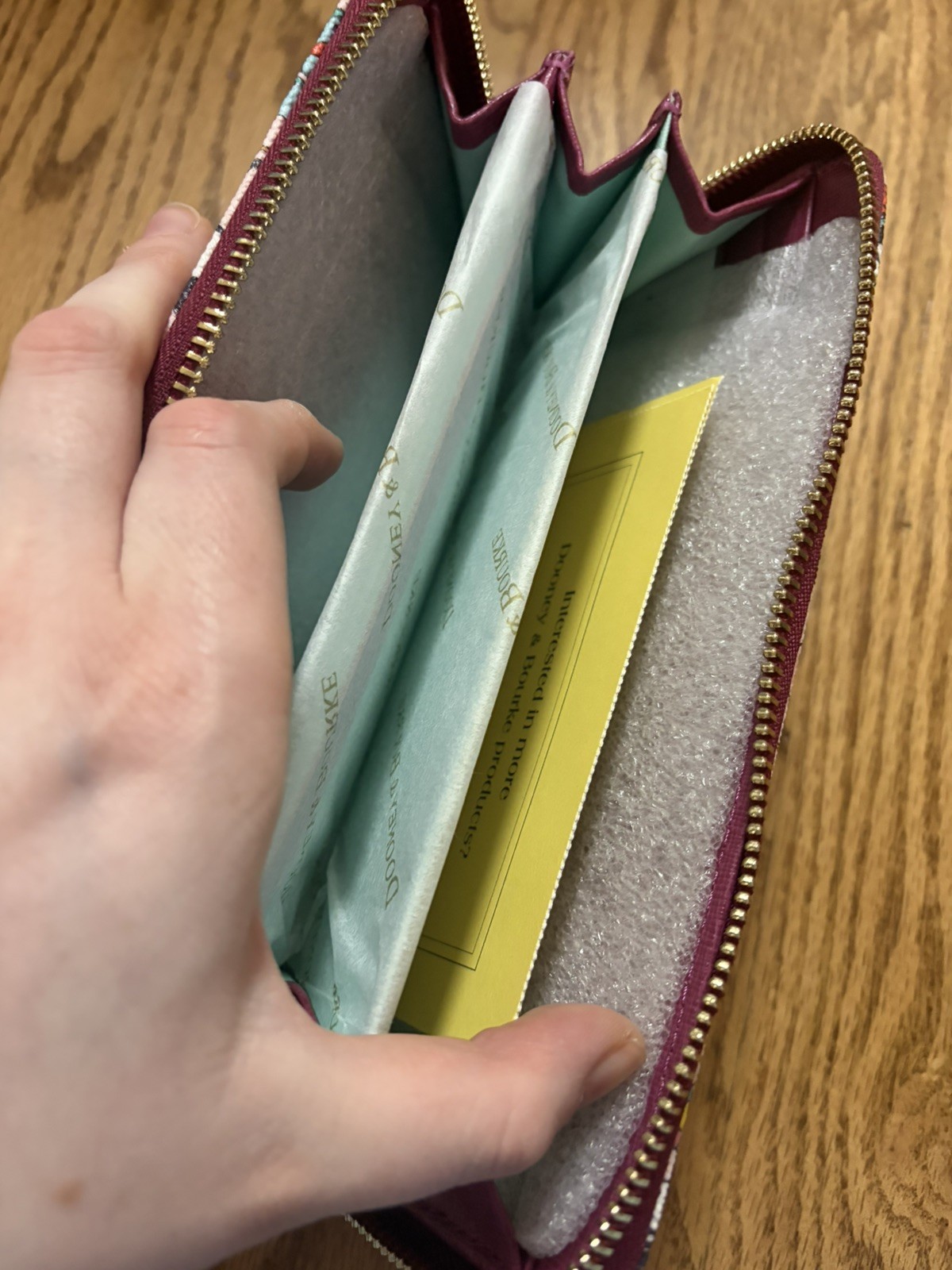 DOONEY & BOURKE DISNEY PARKS MICKEY MOUSE SUMMER CLUTCH WALLET