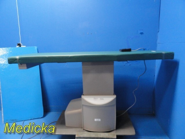 Ritter Midmark 306 Powered Exam Table W/ Foot-Control ~ 30882