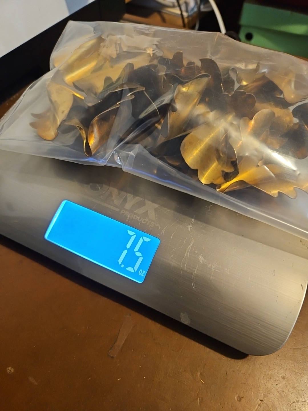 Lot Of 20 Wavy Fluted Leaf France Vintage 60s Brass Stampings Findings Jewelry