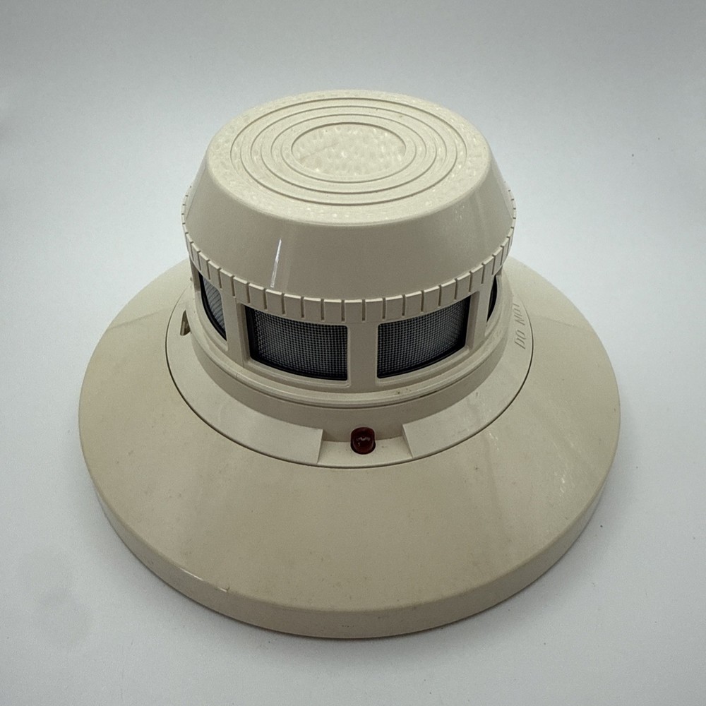System Sensor 2451 Smoke Detector with Base