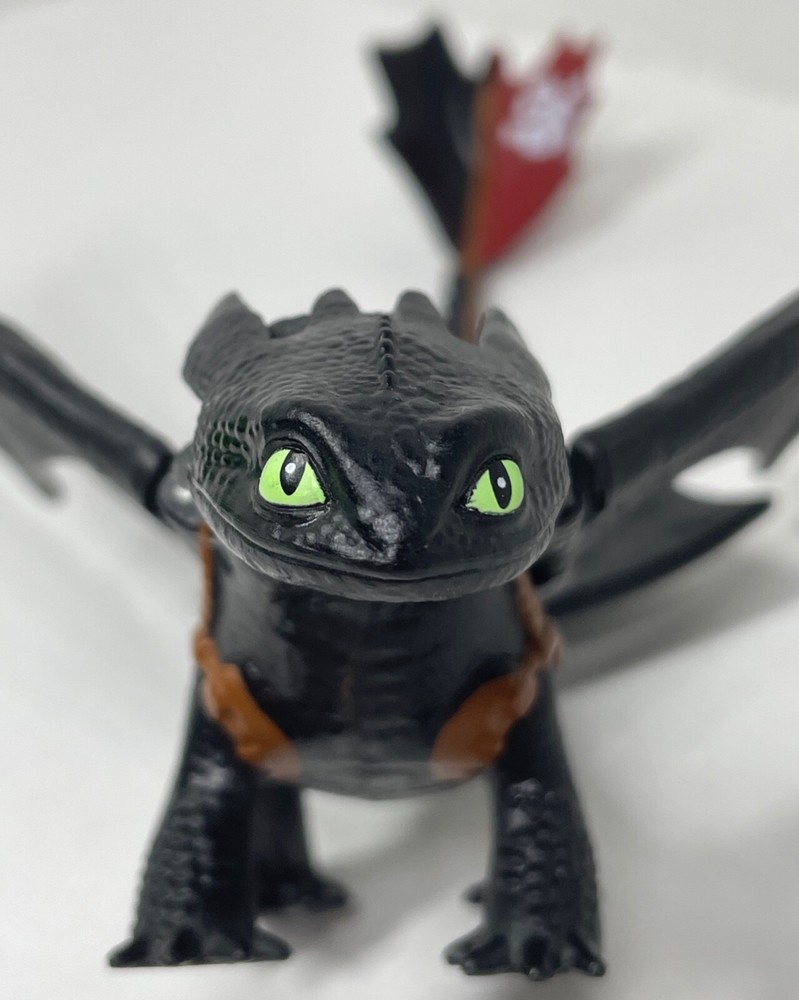 How To Train Your Dragon - Toothless Figure 8" Tall - 2013