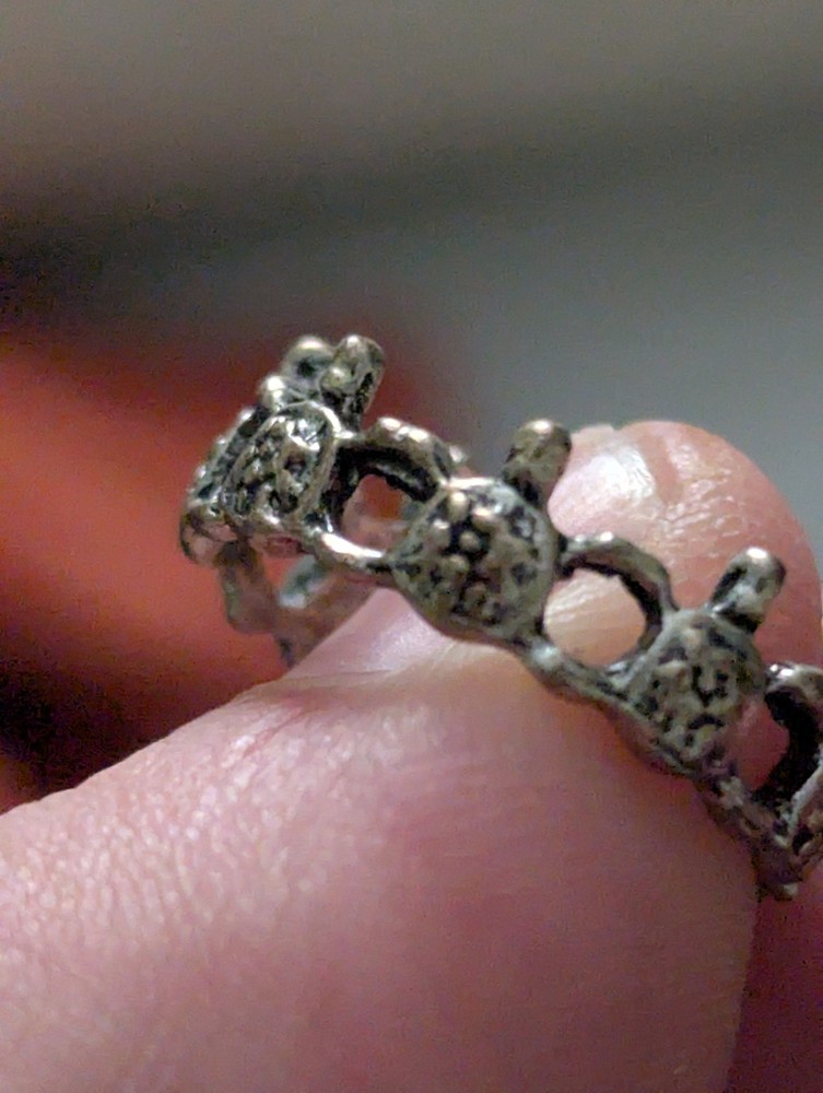 A ring Of Eight Turtles